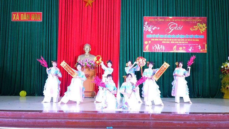 KHAI MẠC GIẢI KHIÊU VŨ THỂ THAO XÃ DÂN HÒA MỞ RỘNG NĂM 2026
Sôi động – chuyên nghiệp – lan tỏa phong trào thể thao quần chúng- Ảnh 15.