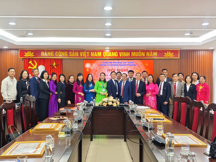 Đảng bộ Doanh nghiệp phường Việt Hưng tổ chức Hội nghị tổng kết công tác Đảng năm 2025 và triển khai nhiệm vụ năm 2026.- Ảnh 8.