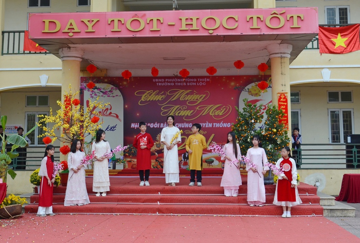 Trường THCS Sơn Lộc tổ chức chuỗi hoạt động chào đón Tết cổ truyền Bính Ngọ 2026- Ảnh 3.