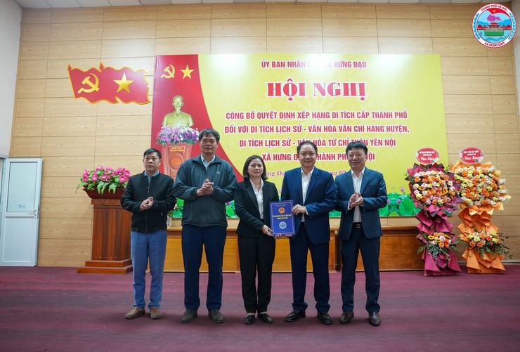 VĂN CHỈ HÀNG HUYỆN VÀ TỪ CHỈ THÔN YÊN NỘI ĐƯỢC XẾP HẠNG DI TÍCH CẤP THÀNH PHỐ- Ảnh 2.