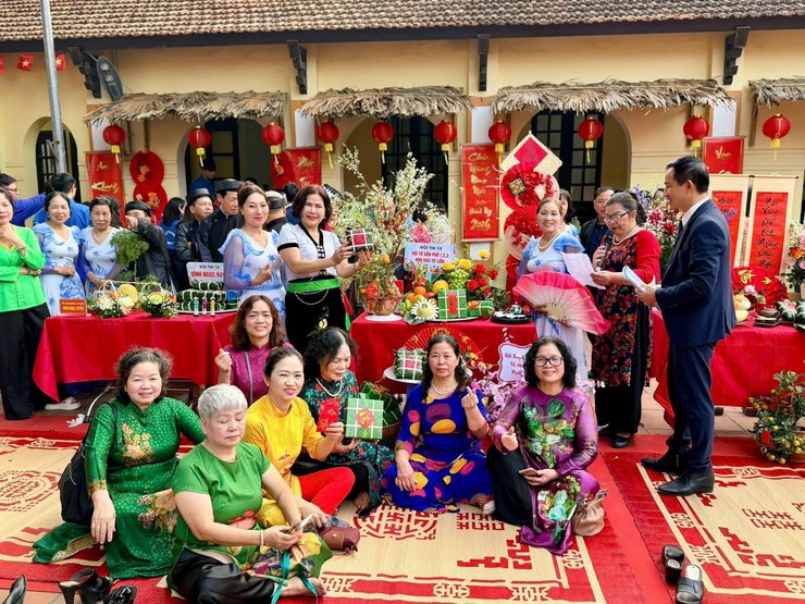 Rộn ràng Ngày hội “Bánh chưng xanh – Mừng Xuân đoàn kết – Vui Tết Hồng Hà”- Ảnh 5.