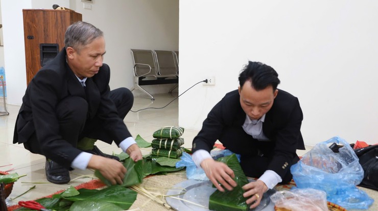 Công đoàn xã Quang Minh tổ chức chương trình “Tết sum vầy – Xuân ơn Đảng năm 2026

- Ảnh 5.