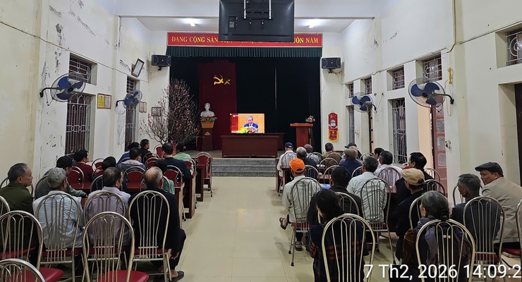 ỨNG HOÀ: CÁN BỘ, ĐẢNG VIÊN THAM DỰ HỘI NGHỊ QUÁN TRIỆT, TRIỂN KHAI THỰC HIỆN NGHỊ QUYẾT ĐẠI HỘI XIV CỦA ĐẢNG- Ảnh 3.