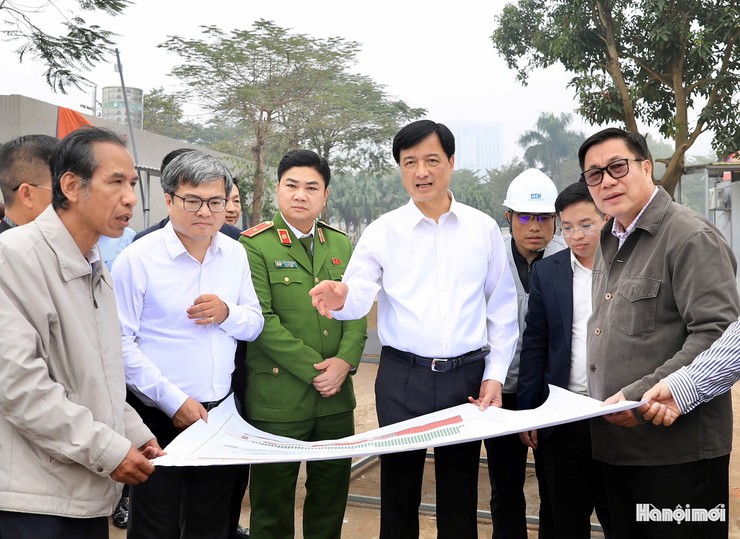 Bí thư Thành ủy Hà Nội kiểm tra dự án hồ điều hòa Phú Đô trên địa bàn phường Từ Liêm- Ảnh 3.