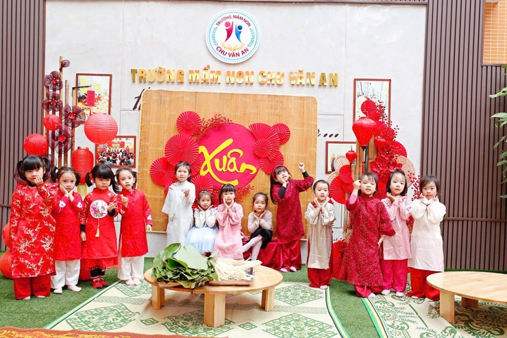 Rộn ràng hội chợ mùa xuân 2026 tại trường Mầm non Chu Văn An- Ảnh 8.