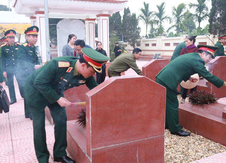 "Tết quân dân" ở Minh Châu – khắc sâu hình ảnh người lính trong giai đoạn mới- Ảnh 6.