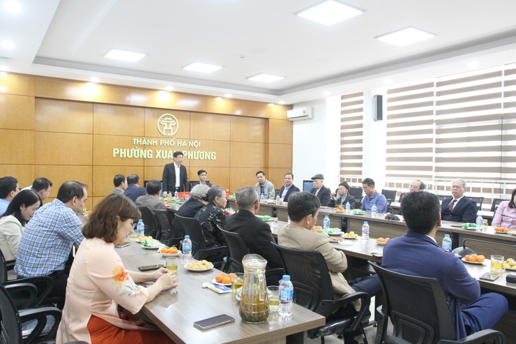 Phường Xuân Phương gặp mặt các đồng chí nguyên là cán bộ chủ chốt qua các thời kỳ nhân dịp tết Bính Ngọ 2026- Ảnh 3.