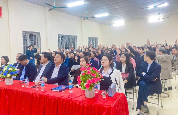 Phường Dương Nội lấy ý kiến cử tri nơi cư trú đối với người ứng cử đại biểu HĐND các cấp nhiệm kỳ 2026-2031- Ảnh 2.