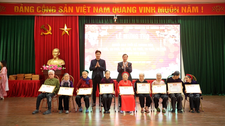 Đảng ủy - HĐND - UBND - UBMTTQ Việt Nam xã Dương Hoà tổ chức Lễ mừng thọ người cao tuổi năm 2026 trên địa bàn Dương Liễu- Ảnh 8.