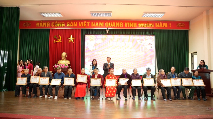 Đảng ủy - HĐND - UBND - UBMTTQ Việt Nam xã Dương Hoà tổ chức Lễ mừng thọ người cao tuổi năm 2026 trên địa bàn Dương Liễu- Ảnh 9.