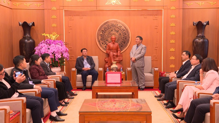 Đoàn công tác xã Đồng Văn (tỉnh Tuyên Quang) thăm, chúc Tết xã Thanh Trì- Ảnh 4.