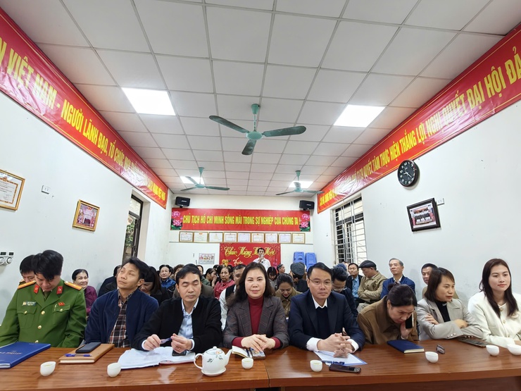 ỦY BAN MTTQ VIỆT NAM XÃ THANH TRÌ TỔ CHỨC THÀNH CÔNG 20 HỘI NGHỊ LẤY Ý KIẾN NHẬN XÉT VÀ TÍN NHIỆM CỦA CỬ TRI NƠI CƯ TRÚ ĐỐI VỚI NGƯỜI ỨNG CỬ ĐẠI BIỂU QUỐC HỘI VÀ HĐND CÁC CẤP NHIỆM KỲ 2026-2031- Ảnh 11.