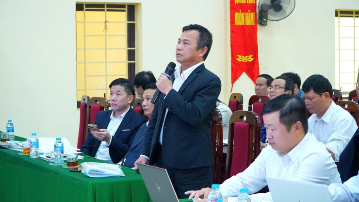 HỘI NGHỊ LẤY Ý KIẾN CƠ QUAN QUẢN LÝ NHÀ NƯỚC, TỔ CHỨC, CHUYÊN GIA VÀ CỘNG ĐỒNG DÂN CƯ ĐỐI VỚI ĐỒ ÁN QUY HOẠCH CHI TIẾT TỶ LỆ 1/500 KHU ĐÔ THỊ THỂ THAO OLYMPIC – PHÂN KHU B, D TRÊN ĐỊA BÀN XÃ DÂN HÒA- Ảnh 7.