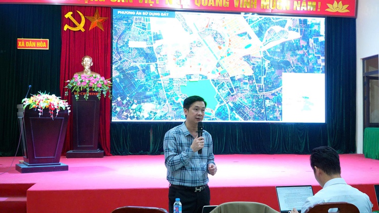 HỘI NGHỊ LẤY Ý KIẾN CƠ QUAN QUẢN LÝ NHÀ NƯỚC, TỔ CHỨC, CHUYÊN GIA VÀ CỘNG ĐỒNG DÂN CƯ ĐỐI VỚI ĐỒ ÁN QUY HOẠCH CHI TIẾT TỶ LỆ 1/500 KHU ĐÔ THỊ THỂ THAO OLYMPIC – PHÂN KHU B, D TRÊN ĐỊA BÀN XÃ DÂN HÒA- Ảnh 15.