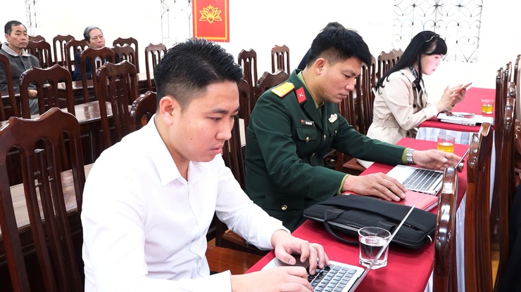 XÃ DÂN HOÀ THAM DỰ HỘI NGHỊ TOÀN QUỐC NGHIÊN CỨU, HỌC TẬP, QUÁN TRIỆT VÀ TRIỂN KHAI THỰC HIỆN NGHỊ QUYẾT ĐẠI HỘI XIV CỦA ĐẢNG - Ảnh 7.