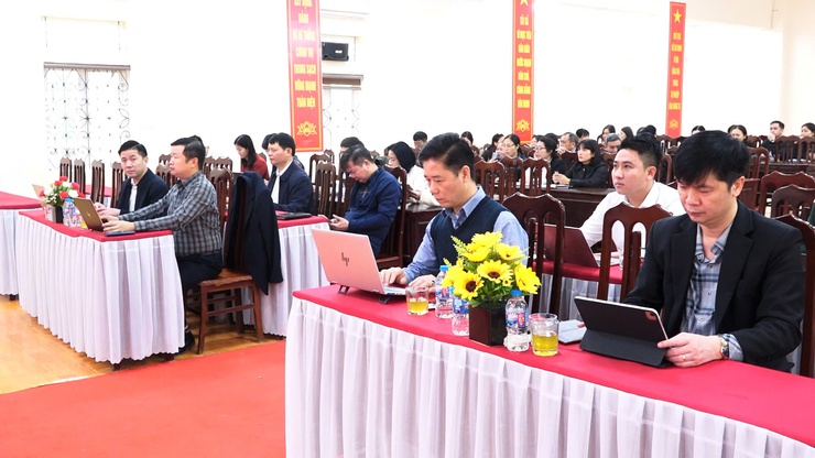 XÃ DÂN HOÀ THAM DỰ HỘI NGHỊ TOÀN QUỐC NGHIÊN CỨU, HỌC TẬP, QUÁN TRIỆT VÀ TRIỂN KHAI THỰC HIỆN NGHỊ QUYẾT ĐẠI HỘI XIV CỦA ĐẢNG - Ảnh 2.