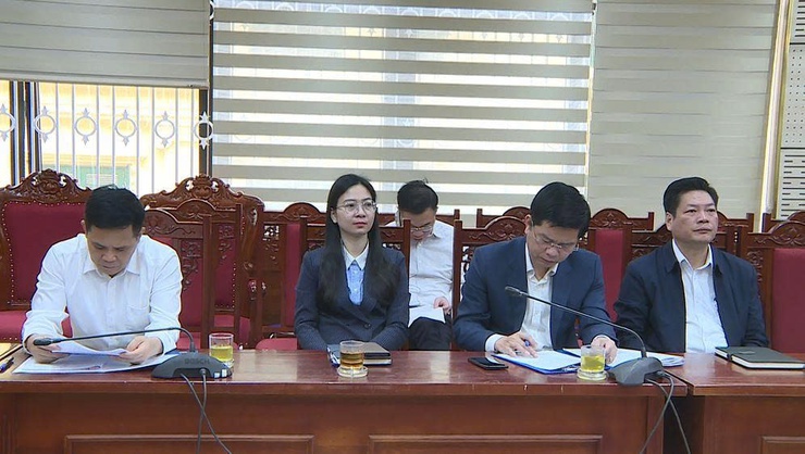 Cán bộ, đảng viên xã Phúc Thọ tham dự Hội nghị quán triệt, triển khai thực hiện Nghị quyết Đại hội XIV của Đảng- Ảnh 2.