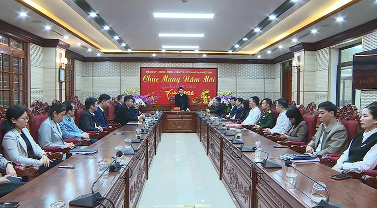 Xã Phúc Thọ trao Quyết định về công tác cán bộ- Ảnh 4.