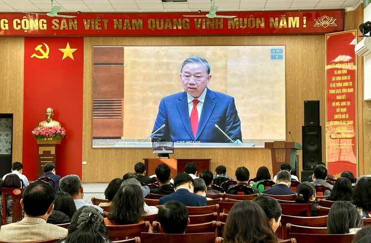 Xã Bát Tràng tham dự hội nghị trực tuyến quán triệt Nghị Quyết Đại hội XIV của Đảng- Ảnh 3.