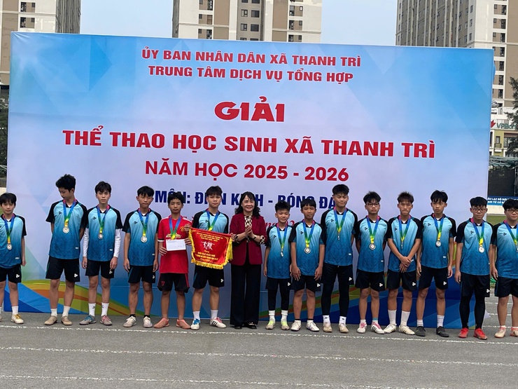 Trung tâm Dịch vụ tổng hợp xã Thanh Trì tổ chức thành công Giải thể thao học sinh năm học 2025–2026- Ảnh 2.