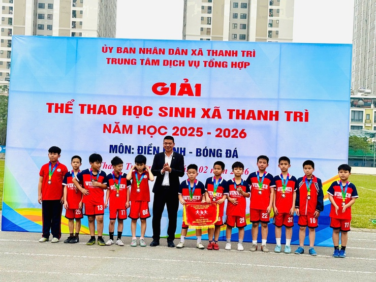Trung tâm Dịch vụ tổng hợp xã Thanh Trì tổ chức thành công Giải thể thao học sinh năm học 2025–2026- Ảnh 5.