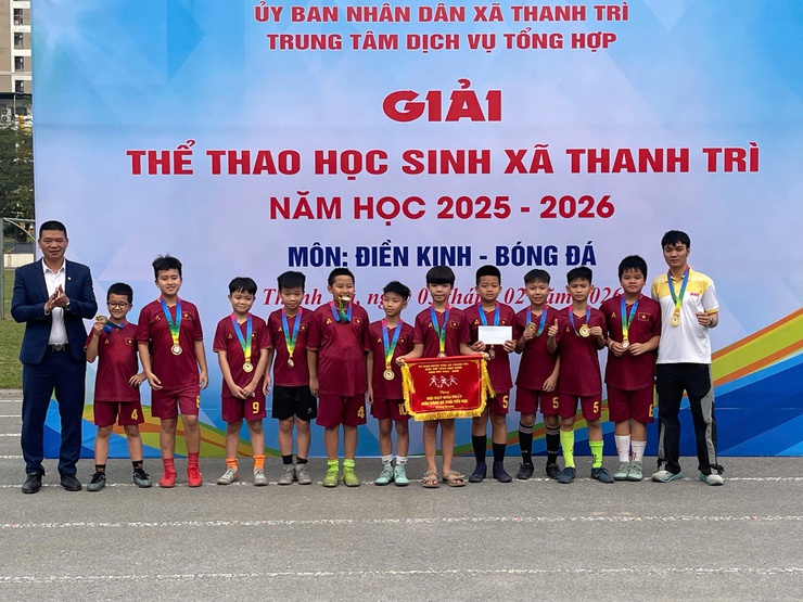 Trung tâm Dịch vụ tổng hợp xã Thanh Trì tổ chức thành công Giải thể thao học sinh năm học 2025–2026- Ảnh 10.