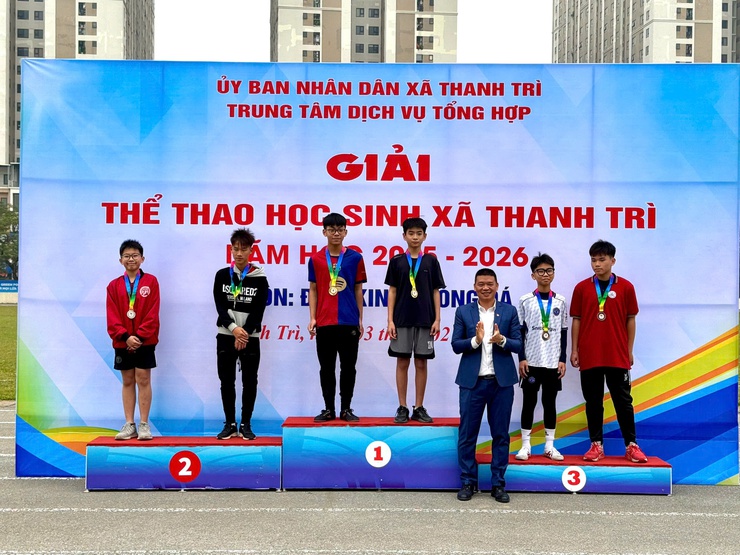 Trung tâm Dịch vụ tổng hợp xã Thanh Trì tổ chức thành công Giải thể thao học sinh năm học 2025–2026- Ảnh 9.