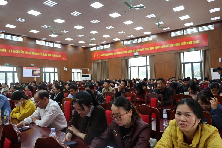 Xã Tiến Thắng học tập, quán triệt và triển khai thực hiện Nghị quyết Đại hội lần thứ XIV của Đảng- Ảnh 4.