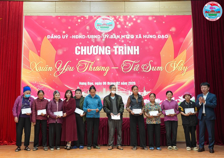 UBND XÃ HƯNG ĐẠO TRAO QUÀ TẾT CHO CÁC GIA ĐÌNH CÓ HOÀN CẢNH KHÓ KHĂN NHÂN DỊP TẾT NGUYÊN ĐÁN NĂM 2026- Ảnh 14.