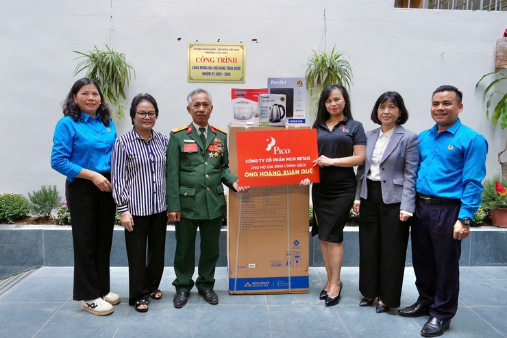 PHƯỜNG CẦU GIẤY KHÁNH THÀNH VÀ BÀN GIAO CÔNG TRÌNH HỖ TRỢ XÂY DỰNG MỚI NHÀ Ở CHO NGƯỜI CÓ CÔNG VỚI CÁCH MẠNG- Ảnh 6.