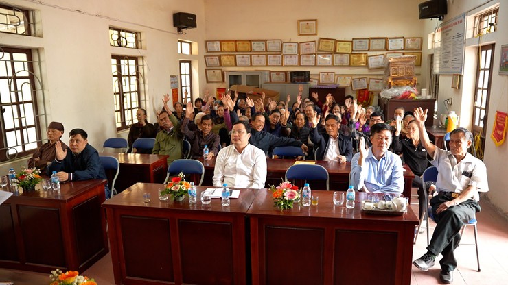 Xã Dương Hoà lấy ý kiến cử tri nơi cư trú đối với người ứng cử đại biểu HĐND các cấp tại thôn Chùa Ngụ- Ảnh 5.