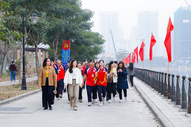 CẦU GIẤY GẮN KẾT CỘNG ĐỒNG - CHUNG TAY VÌ MÔI TRƯỜNG SẠCH, ĐẸP- Ảnh 10.