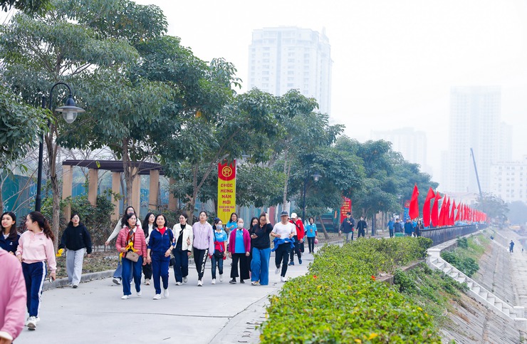 CẦU GIẤY GẮN KẾT CỘNG ĐỒNG - CHUNG TAY VÌ MÔI TRƯỜNG SẠCH, ĐẸP- Ảnh 12.