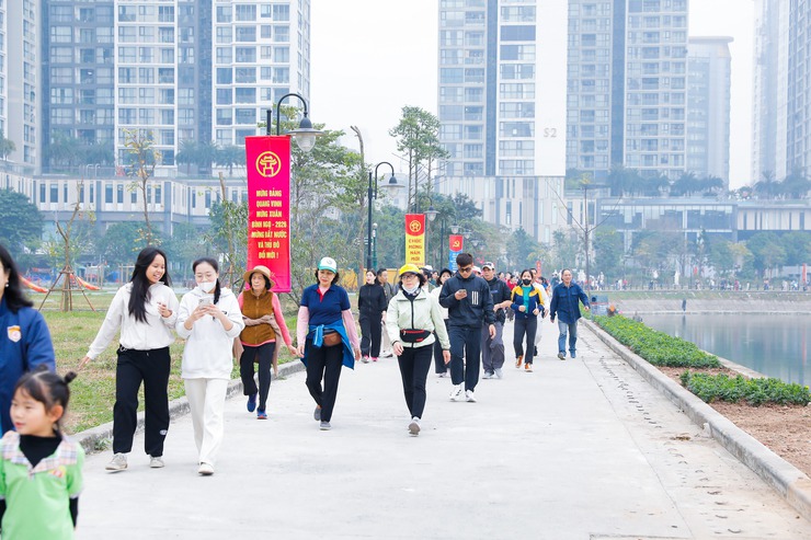 CẦU GIẤY GẮN KẾT CỘNG ĐỒNG - CHUNG TAY VÌ MÔI TRƯỜNG SẠCH, ĐẸP- Ảnh 16.