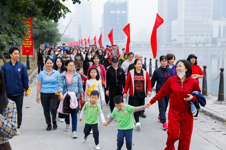 CẦU GIẤY GẮN KẾT CỘNG ĐỒNG - CHUNG TAY VÌ MÔI TRƯỜNG SẠCH, ĐẸP- Ảnh 19.