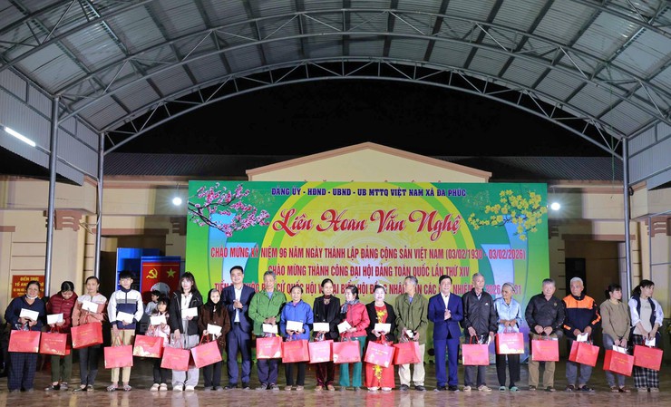 Chương trình liên hoan văn nghệ đặc biệt- Ảnh 5.