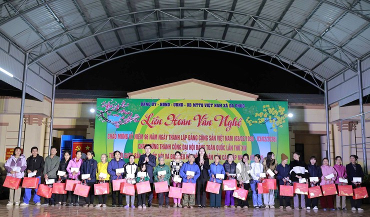 Chương trình liên hoan văn nghệ đặc biệt- Ảnh 4.