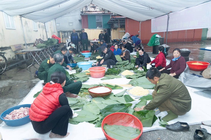 XÃ ỨNG THIÊN TỔ CHỨC GÓI BÁNH CHƯNG NGHĨA TÌNH NHÂN DỊP TẾT NGUYÊN ĐÁN- Ảnh 2.