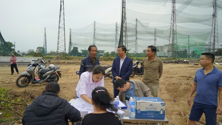 Phường Từ Liêm tổ chức thu hồi hơn 18ha mặt bằng dự án hồ điều hoà Phú Đô- Ảnh 2.