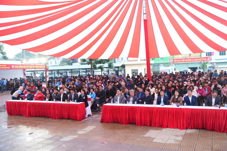 Xã Phù Đổng tổ chức Chương trình “Xuân nhân ái - Tết sum vầy” năm 2026- Ảnh 1.