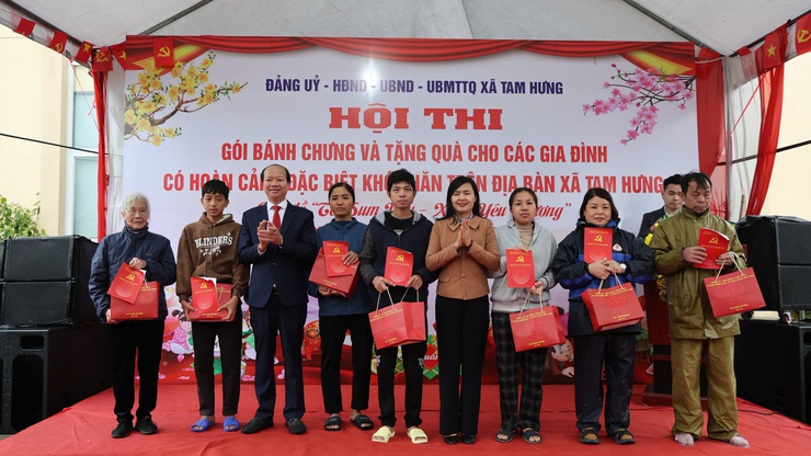 Xã Tam Hưng: Lan toả nghĩa tình chương trình "Tết sum vầy – Xuân yêu thương"- Ảnh 9.