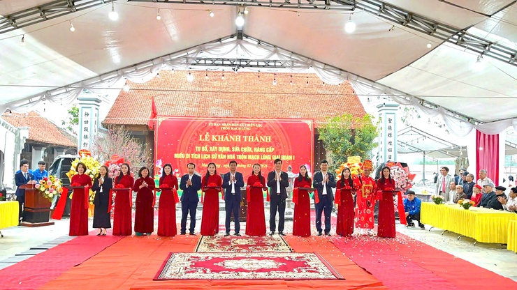 THÔN MẠCH LŨNG KHÁNH THÀNH TU BỔ, TÔN TẠO MIẾU DI TÍCH LỊCH SỬ VĂN HÓA GIAI ĐOẠN 1- Ảnh 9.