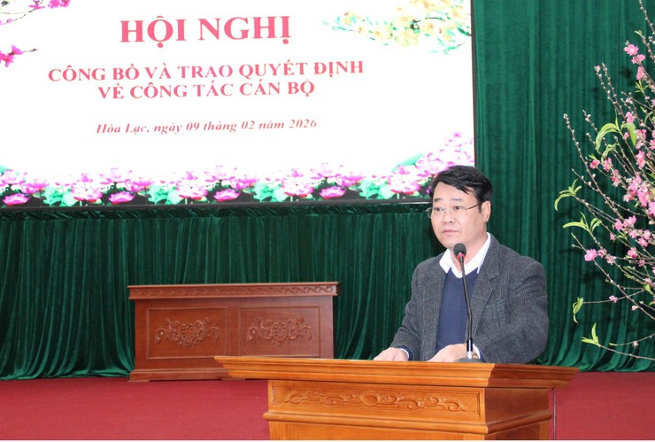 Công bố quyết định công tác cán bộ Ban Chỉ huy Quân sự xã Hòa Lạc- Ảnh 3.