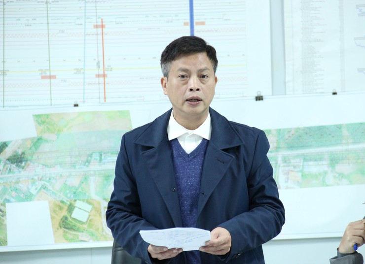 Nước rút còn 6 ngày: Thường trực Đảng ủy xã Hòa Lạc giao ban, khảo sát, chỉ đạo tháo gỡ vướng mắc Dự án Đại lộ Thăng Long kéo dài- Ảnh 7.