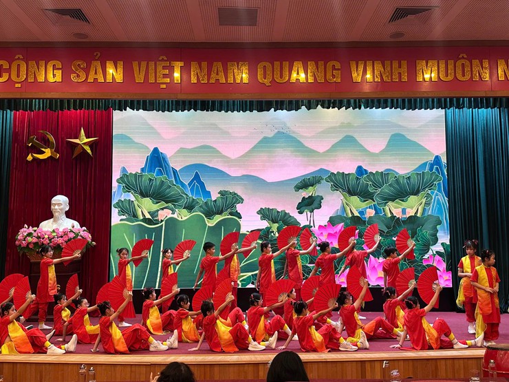 Ngày hội  tuổi trẻ Việt Hưng "Mừng Đảng - Chào Xuân - Đón tết" năm 2026- Ảnh 7.