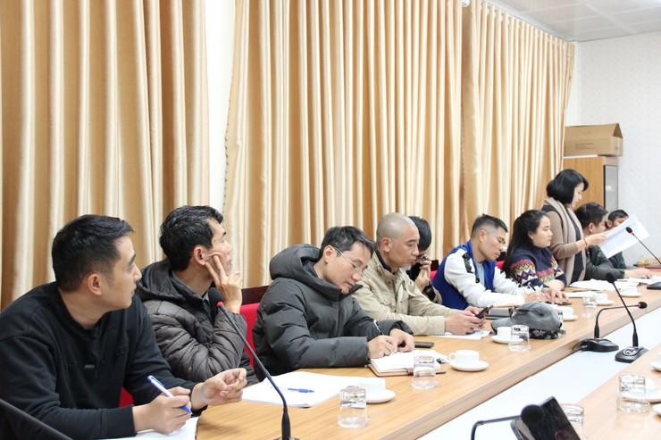 UBND xã Hòa Lạc tổ chức Hội nghị họp bàn, thống nhất phương án xử lý cưỡng chế vi phạm đất đai, trật tự xây dựng thuộc Dự án đầu tư xây dựng tuyến đường cao tốc Đại lộ Thăng Long - Ảnh 3.