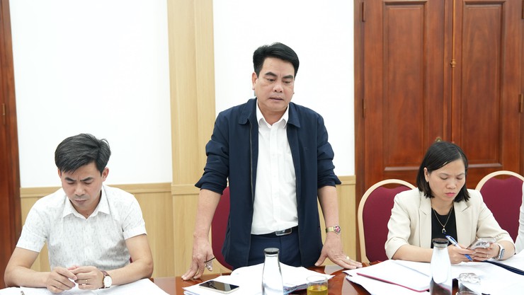 Thường trực Đảng uỷ xã họp, nghe báo cáo một số nội dung trọng tâm - Ảnh 6.