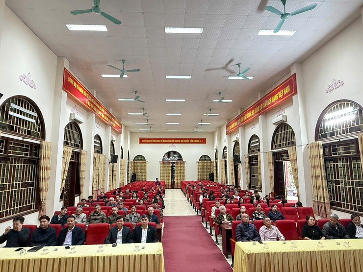 Đảng uỷ xã Dương Hoà tổ chức 15 điểm cầu kết nối trực tuyến hội nghị toàn quốc quán triệt và triển khai Nghị quyết Đại hội XIV của Đảng - Ảnh 6.