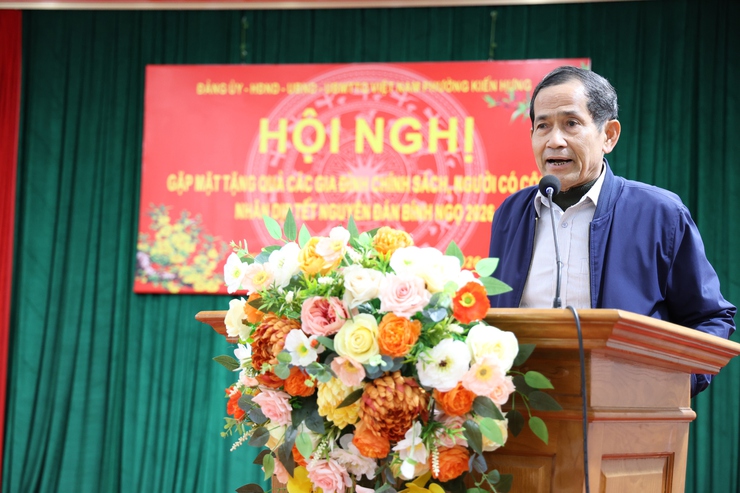 Phường Kiến Hưng gặp mặt, tặng quà tri ân các gia đình chính sách, người có công nhân dịp Tết Bính Ngọ 2026- Ảnh 10.