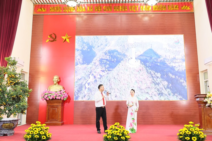 Quảng Bị tổ chức Hội nghị gặp mặt cán bộ hưu trí tiêu biểu nhân dịp Tết Bính Ngọ 2026- Ảnh 2.